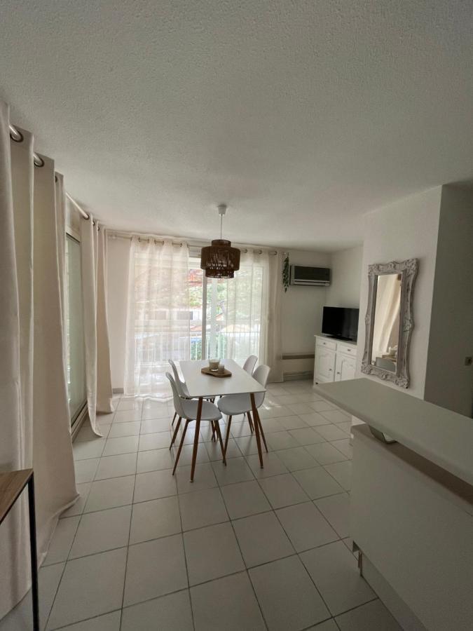 Superbe Appartement Cosy Vue Mer Pieds Dans L'Eau Cavalaire-sur-Mer Exterior foto