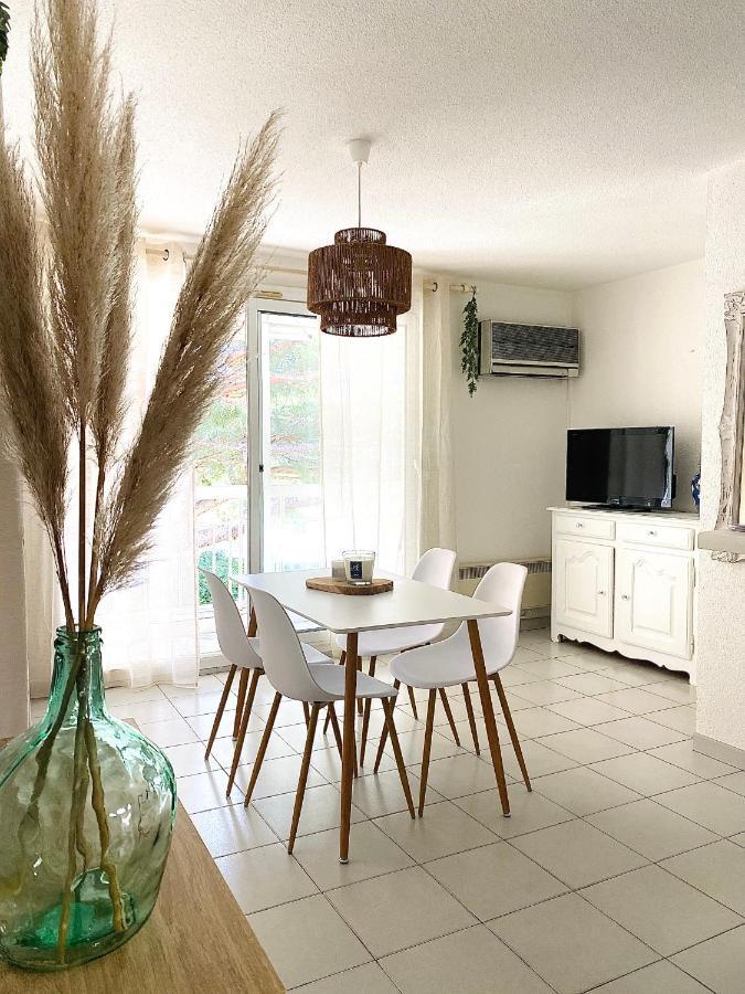 Superbe Appartement Cosy Vue Mer Pieds Dans L'Eau Cavalaire-sur-Mer Exterior foto